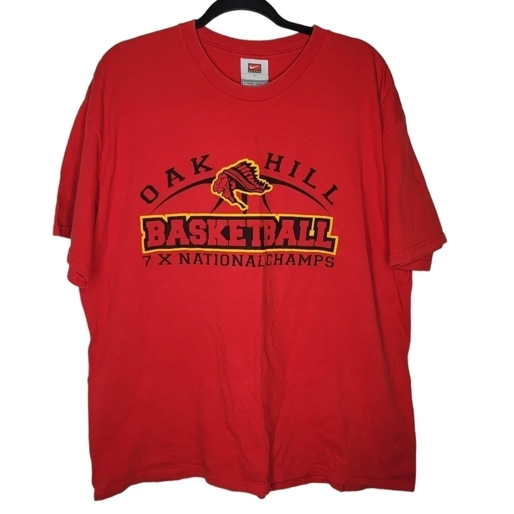 Vintage 90s Nike Team Oak Hill Academy Basketball National Champions T-Shirt